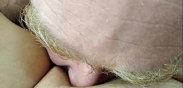  Mutual oral sex and close-ups of dick in wet mature cunt !